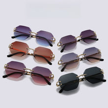 Load image into Gallery viewer, Vintage Rimless Cut Edge Sunglasses - Frameless Polygon Statement Piece (MAC266)