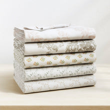 Load image into Gallery viewer, Turkish Cotton Flannel Sheet Set - Winter Floral Collection