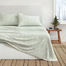 Load image into Gallery viewer, Turkish Cotton Flannel Sheet Set - Winter Floral Collection
