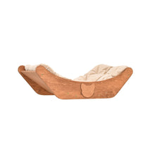 Load image into Gallery viewer, Floating Cat Shelf Perch Oak