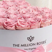 Load image into Gallery viewer, Heart White Box | Light Pink Roses