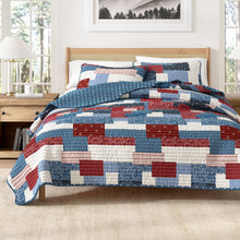 Load image into Gallery viewer, Americana Patchwork Quilt Set - Lowel Collection