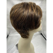 Load image into Gallery viewer, WINNER ELITE - Wig by Raquel Welch