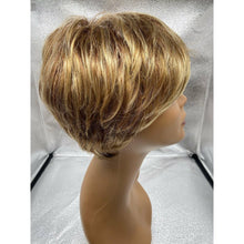 Load image into Gallery viewer, WINNER - Wig By Raquel Welch