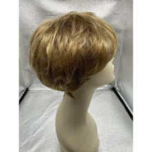 Load image into Gallery viewer, WINNER - Wig By Raquel Welch