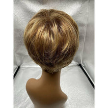 Load image into Gallery viewer, WINNER - Wig By Raquel Welch