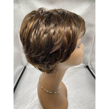 Load image into Gallery viewer, WINNER - Wig By Raquel Welch