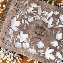 Load image into Gallery viewer, Wooden Photo Album - Floret