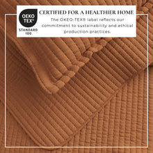 Load image into Gallery viewer, Solid Quilt - Alicia Collection