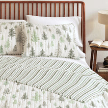 Load image into Gallery viewer, Lodge Quilt - Truckee Collection